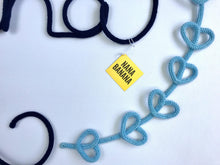 Cargar imagen en el visor de la galería, Guirnalda - Nana Banana 3000