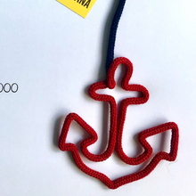 Cargar imagen en el visor de la galería, Ancla - Nana Banana 3000