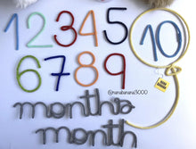 Cargar imagen en el visor de la galería, Pack Cumple Mes - Nana Banana 3000