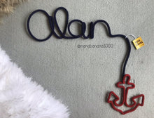 Cargar imagen en el visor de la galería, Ancla - Nana Banana 3000