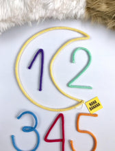 Cargar imagen en el visor de la galería, Pack Cumple Mes - Nana Banana 3000