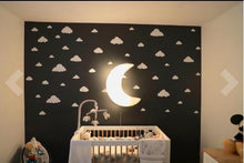 Cargar imagen en el visor de la galería, Pack de Nubes Autoadhesivas - Nana Banana 3000